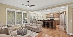 13130 NW Hawthorne Drive, Platte City, MO 64079