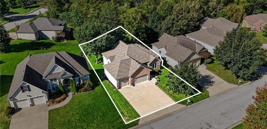 13130 NW Hawthorne Drive, Platte City, MO 64079