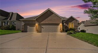 13130 NW Hawthorne Drive, Platte City, MO 64079
