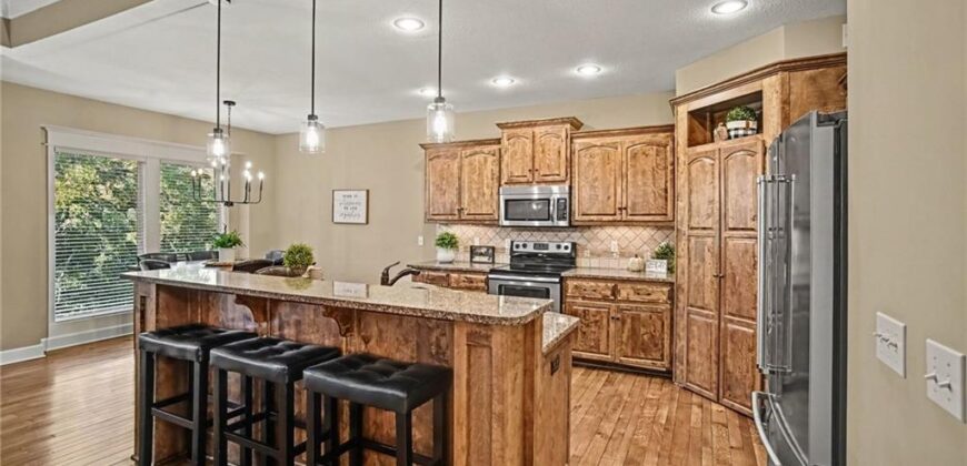 13130 NW Hawthorne Drive, Platte City, MO 64079
