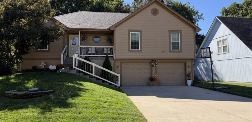 8623 NE 72nd Terrace, Kansas City, MO 64158