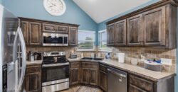 1002 W 10th Avenue, Kearney, MO 64060