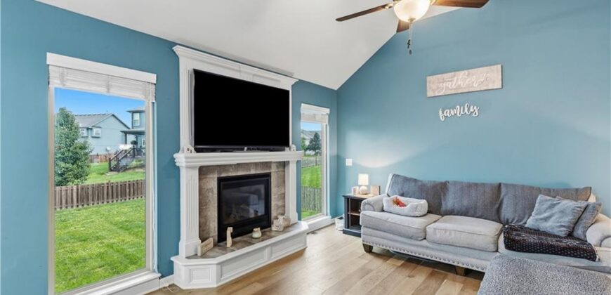 1002 W 10th Avenue, Kearney, MO 64060