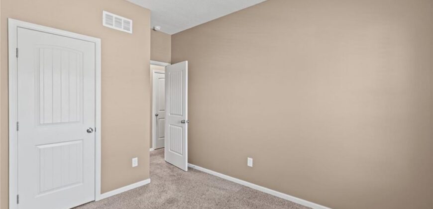11035 N Jefferson Street, Kansas City, MO 64155