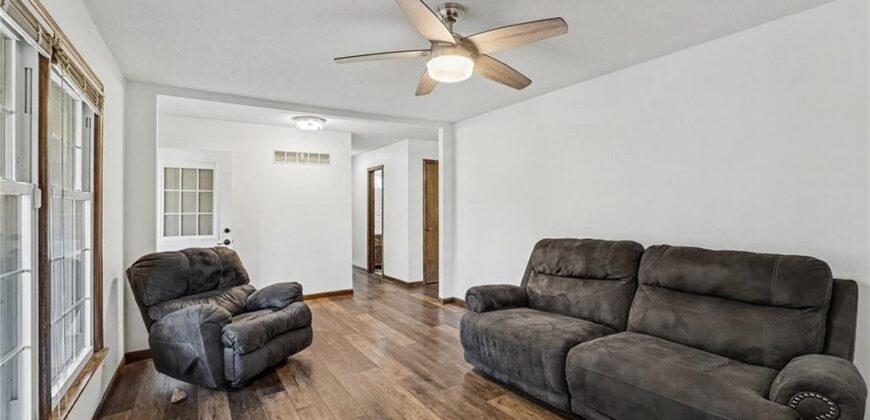819 NE 114th Street, Kansas City, MO 64155
