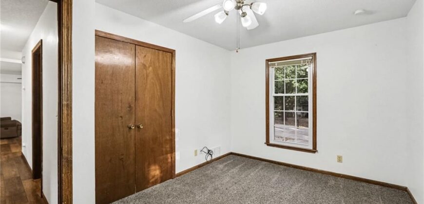 819 NE 114th Street, Kansas City, MO 64155
