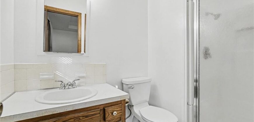 819 NE 114th Street, Kansas City, MO 64155