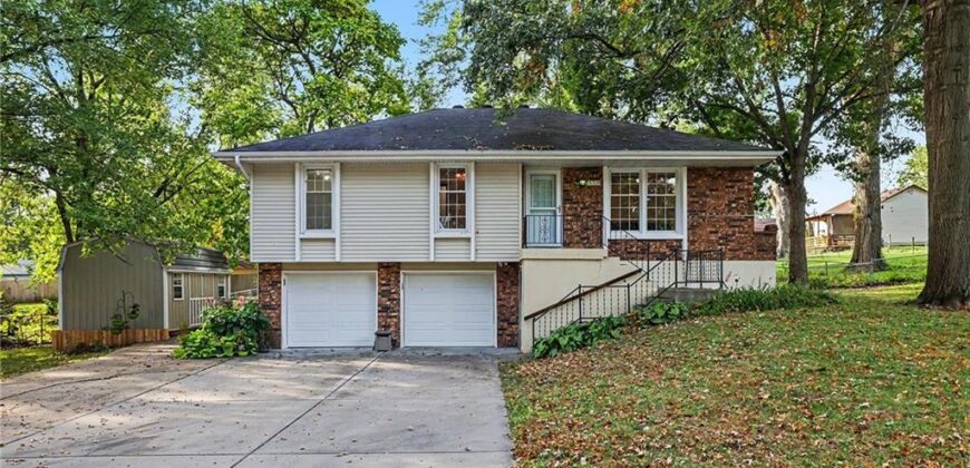 819 NE 114th Street, Kansas City, MO 64155