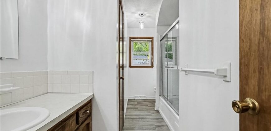 819 NE 114th Street, Kansas City, MO 64155