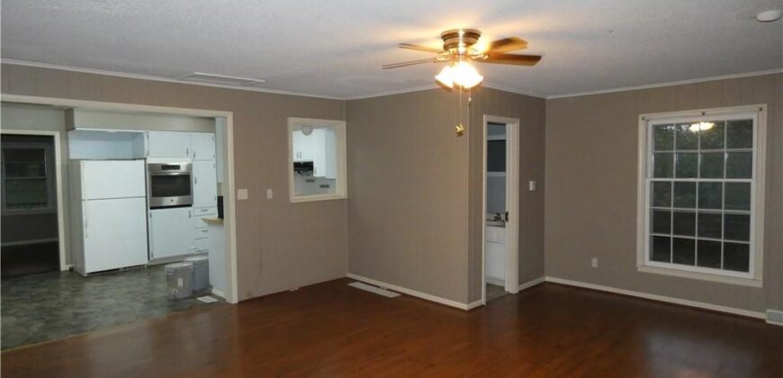 4801 NW 61st Street, Kansas City, MO 64151