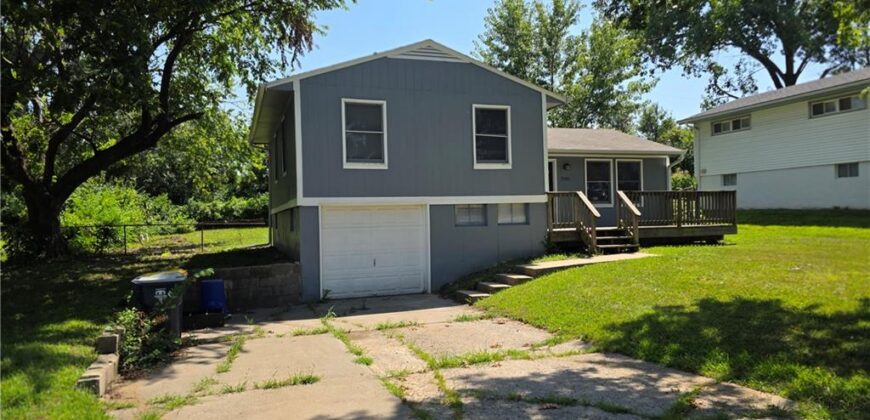 7301 84th Terrace, Kansas City, MO 64151
