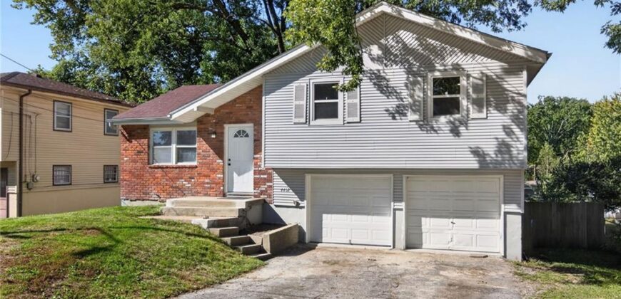 4412 N Olive Street, Kansas City, MO 64116