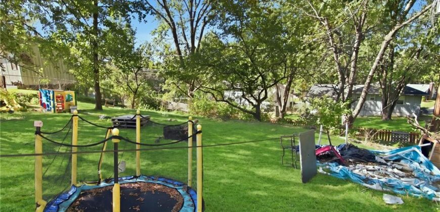 1606 NW 66th Street, Kansas City, MO 64118