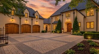 8616 N Marsh Avenue, Kansas City, MO 64157