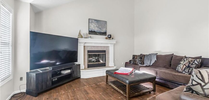 11904 N Charlotte Street, Kansas City, MO 64155