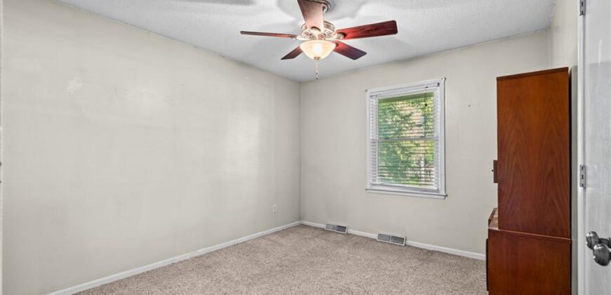1200 Downing Street, Liberty, MO 64068