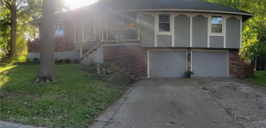 1200 Downing Street, Liberty, MO 64068