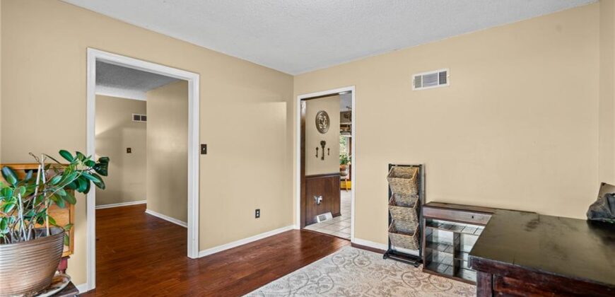 1200 Downing Street, Liberty, MO 64068