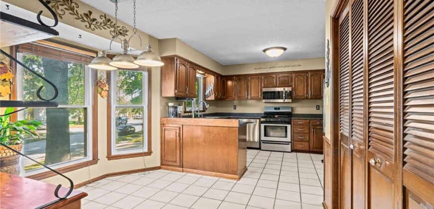 1200 Downing Street, Liberty, MO 64068