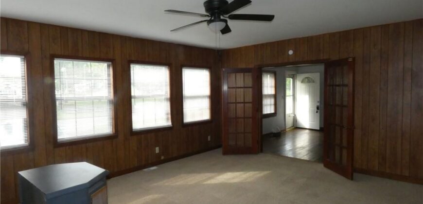 4701 NW Green Hills Road, Riverside, MO 64150