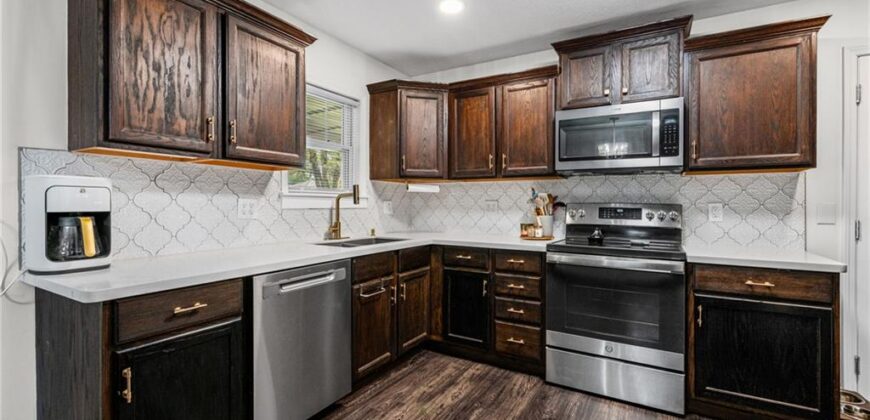 7711 NE 53rd Terrace, Kansas City, MO 64119