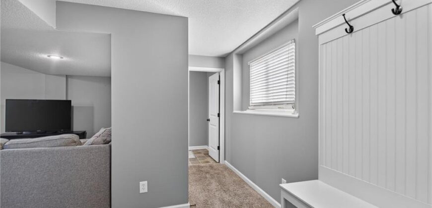 1915 Shirley Court, Liberty, MO 64068