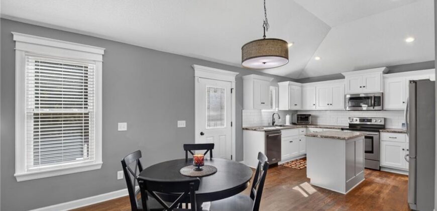 1915 Shirley Court, Liberty, MO 64068