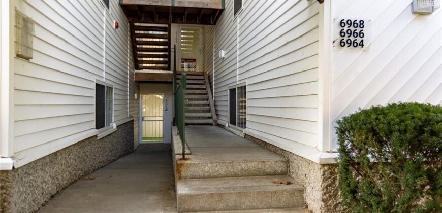 6966 N Olive Street, Gladstone, MO 64118