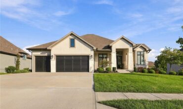 2908 NE 102nd Street, Kansas City, MO 64155