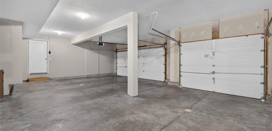 9004 N Cosby Avenue, Kansas City, MO 64154