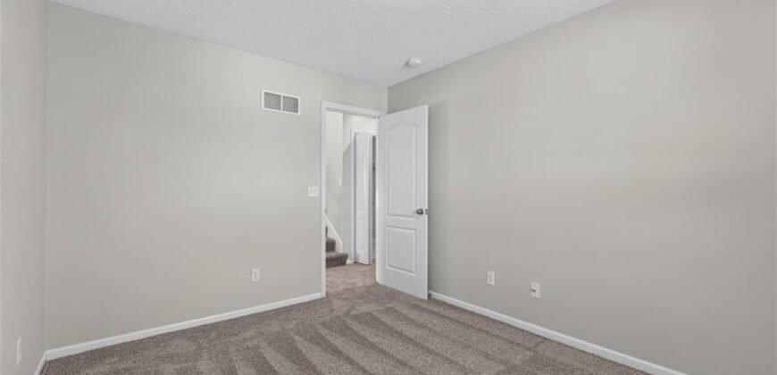 9004 N Cosby Avenue, Kansas City, MO 64154