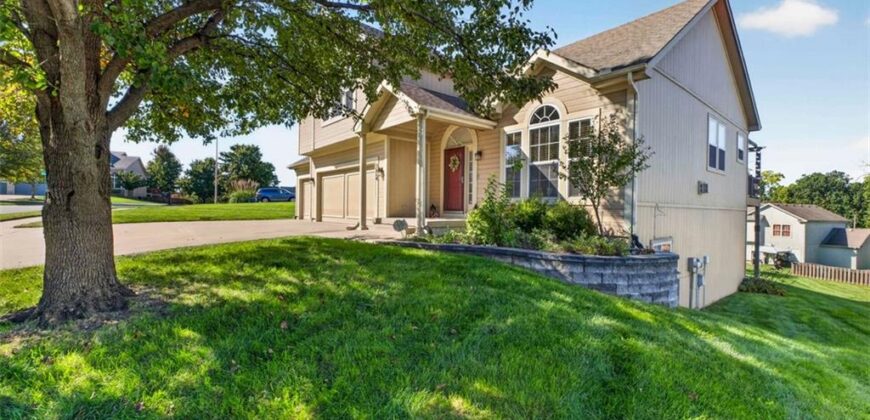 9004 N Cosby Avenue, Kansas City, MO 64154