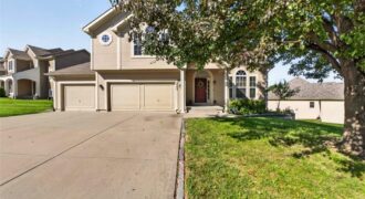 9004 N Cosby Avenue, Kansas City, MO 64154