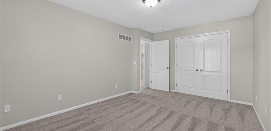 9004 N Cosby Avenue, Kansas City, MO 64154