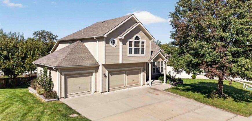 9004 N Cosby Avenue, Kansas City, MO 64154