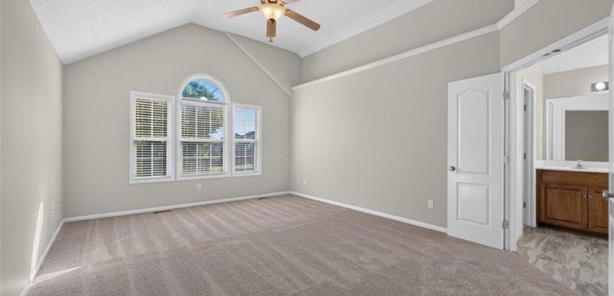 9004 N Cosby Avenue, Kansas City, MO 64154