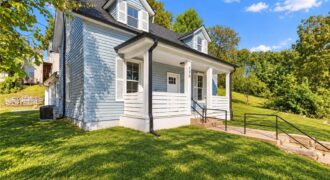 230 N Missouri Street, Liberty, MO 64068