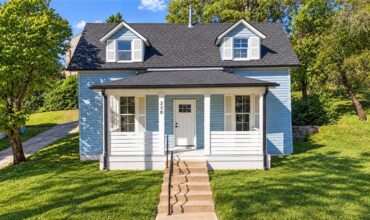 230 N Missouri Street, Liberty, MO 64068