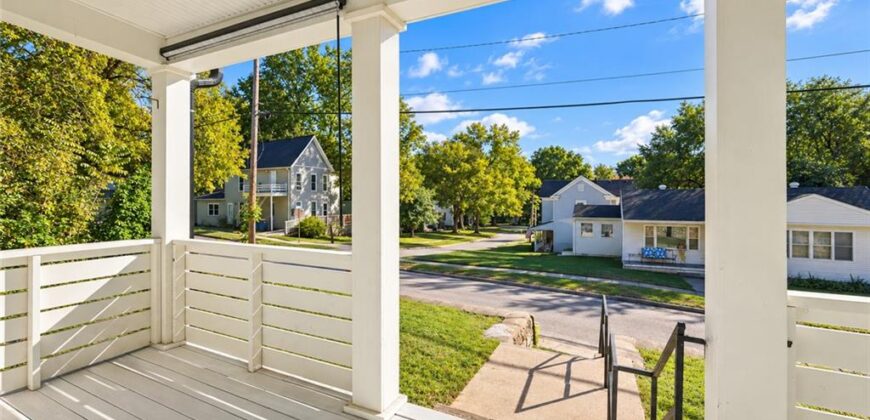 230 N Missouri Street, Liberty, MO 64068