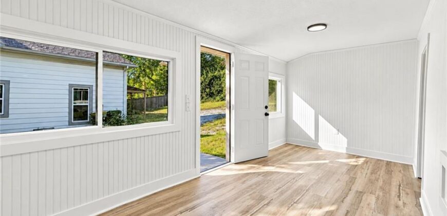 230 N Missouri Street, Liberty, MO 64068