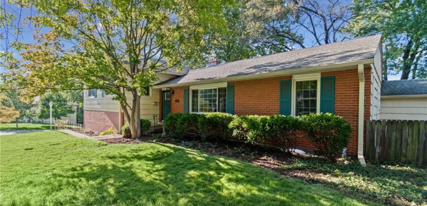 1913 E 29th Avenue, North Kansas City, MO 64116