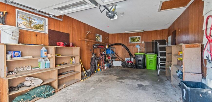 1913 E 29th Avenue, North Kansas City, MO 64116