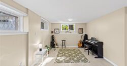 1913 E 29th Avenue, North Kansas City, MO 64116