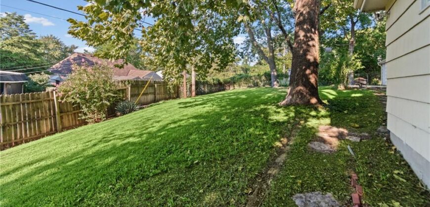 1913 E 29th Avenue, North Kansas City, MO 64116