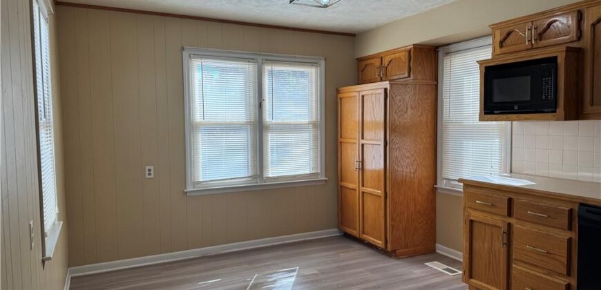 1401 NE 67th Terrace, Gladstone, MO 64118