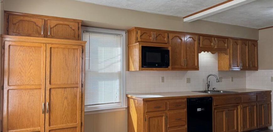 1401 NE 67th Terrace, Gladstone, MO 64118