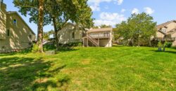 8204 NW Bradford Court, Kansas City, MO 64151