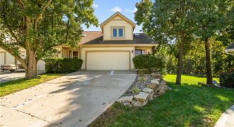8204 NW Bradford Court, Kansas City, MO 64151