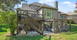 8121 Parkview Drive, Parkville, MO 64152