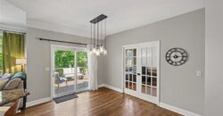 8121 Parkview Drive, Parkville, MO 64152